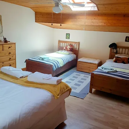 Large 4 Bed House Available For Short *