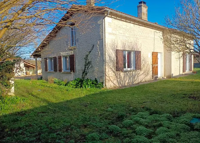 Feriehus Large 4 Bed House Available For Short *