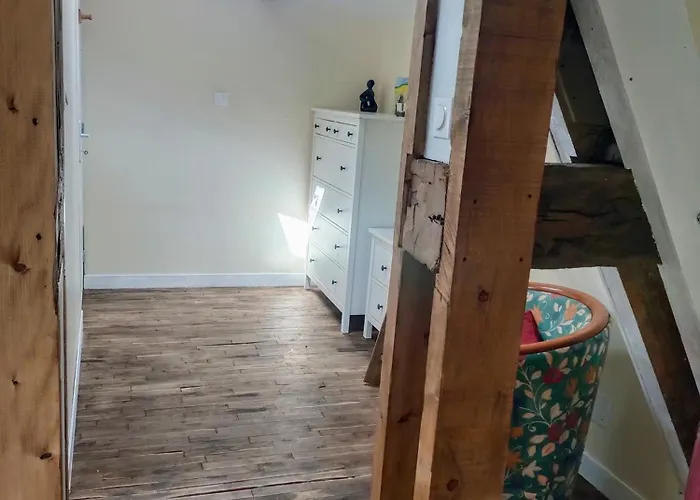 Large 4 Bed House Available For Short *